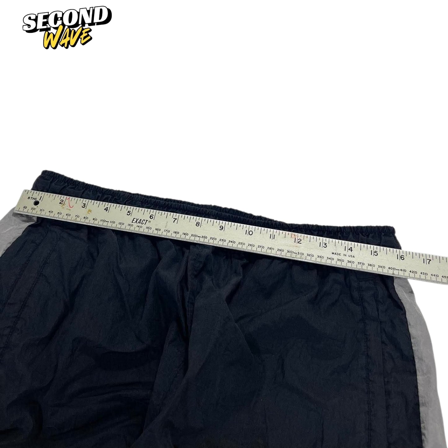NIKE BLACK AND GREYTRACK PANTS (L)