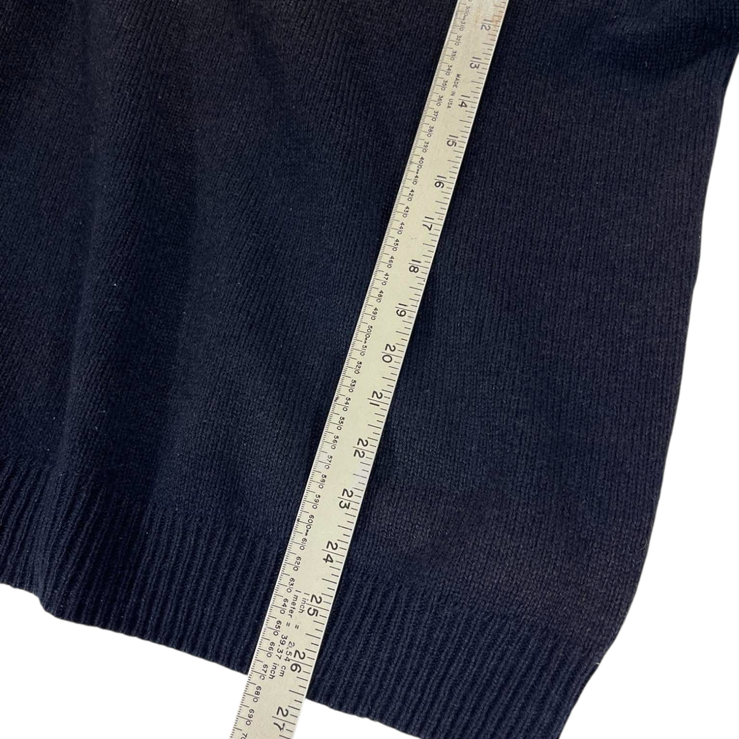 SWANNDRI BLACK QUARTER ZIP (BEST FIT L)