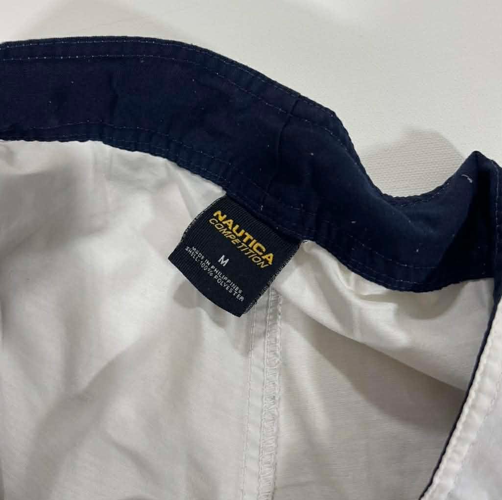 VINTAGE NAUTICA COMPETITION WHITE & RED SWIM TRUNKS (M)