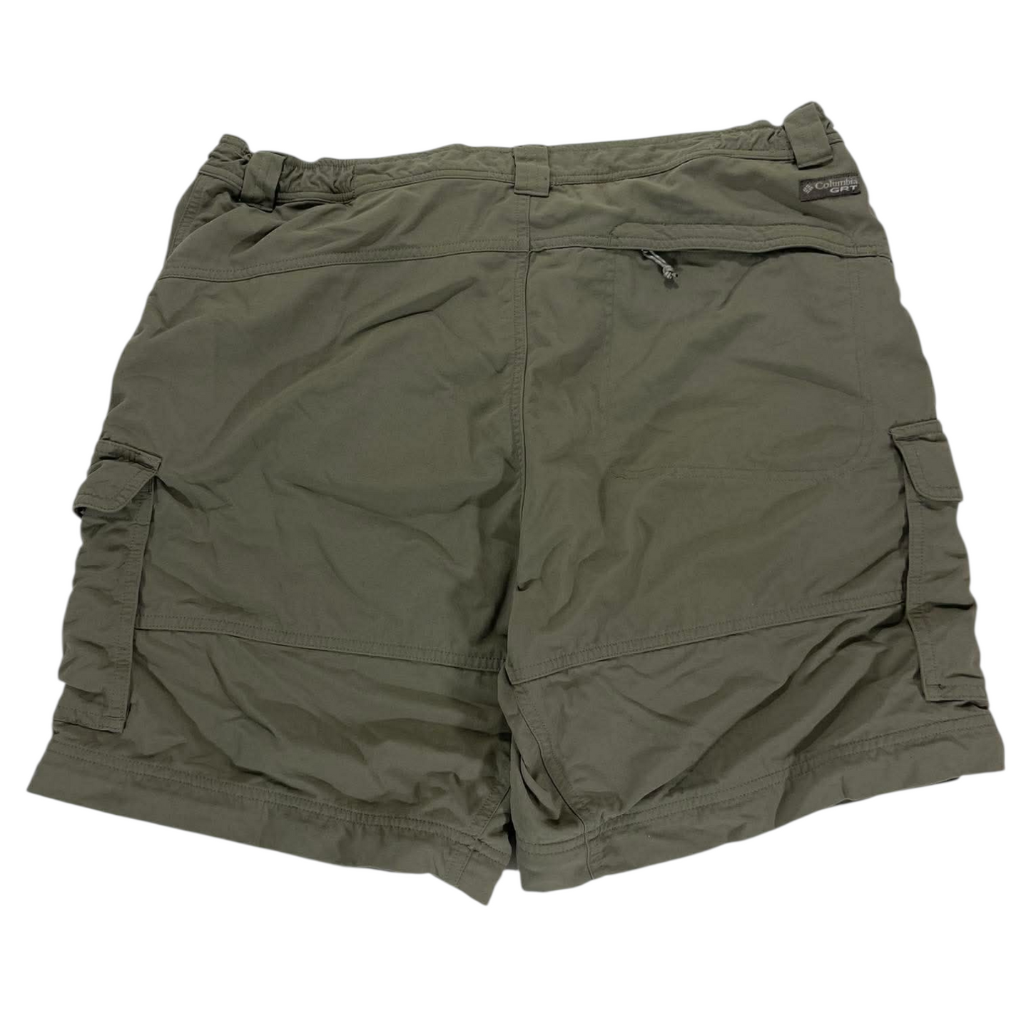 COLUMBIA KHAKI CARGO SHORTS (34)