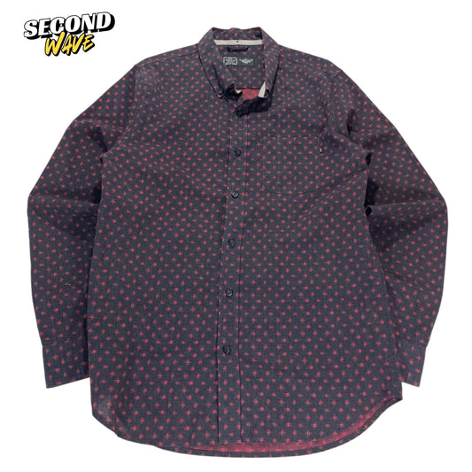 VINTAGE NIKE BLACK & RED BUTTON UP SHIRT (S)