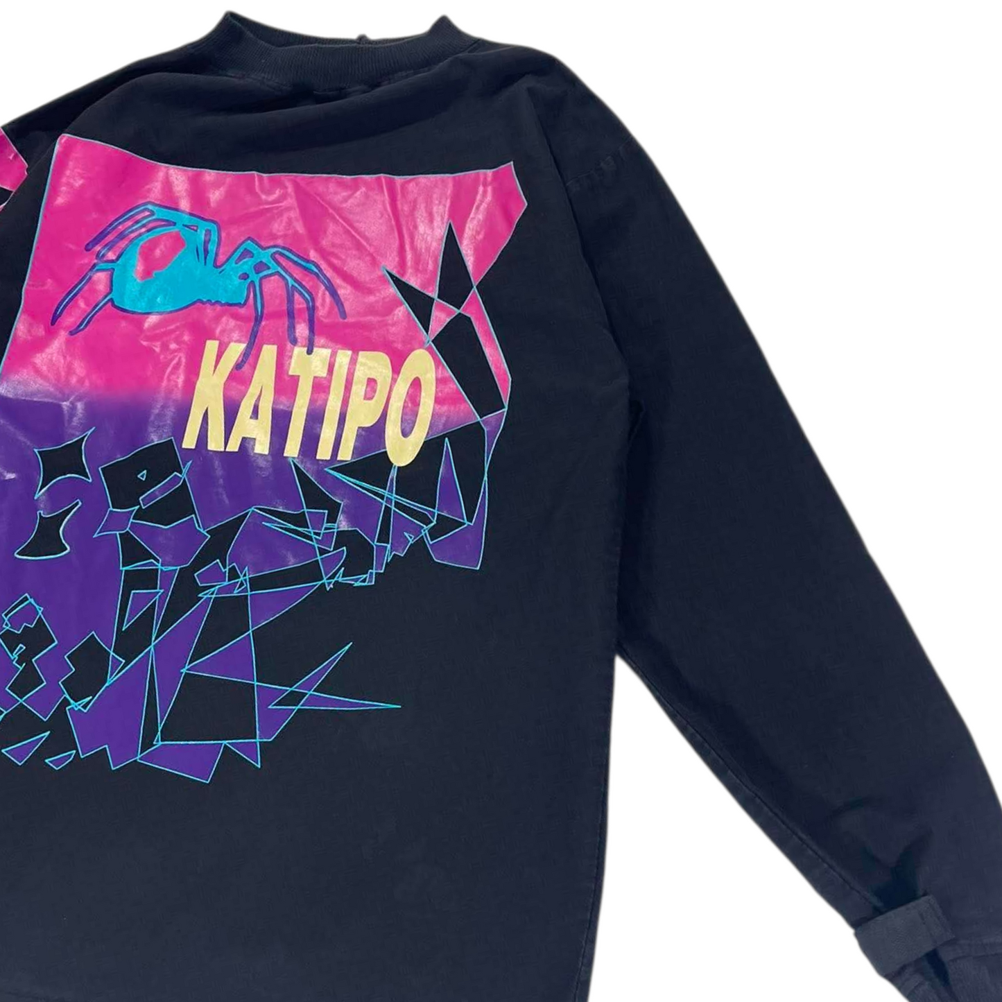 KAPTIKO BLACK LONG SLEEVE (L)