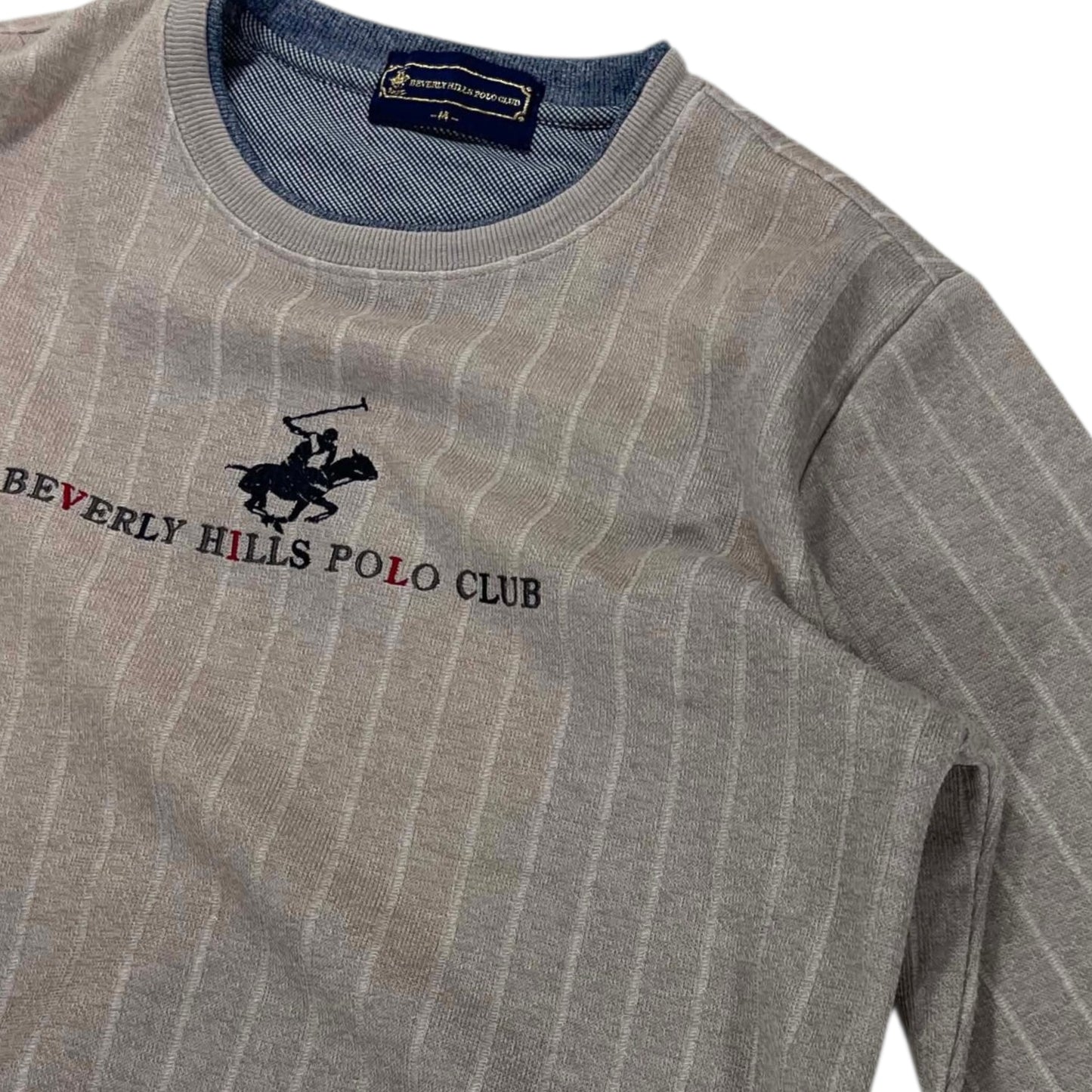 BEVERLY HILLS POLO CLUB GREY PINSTRIPE CREWNECK (M)