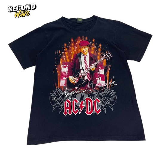 THAI AC/DC ANGUS YOUNG BLACK COTTON T-SHIRT (M)