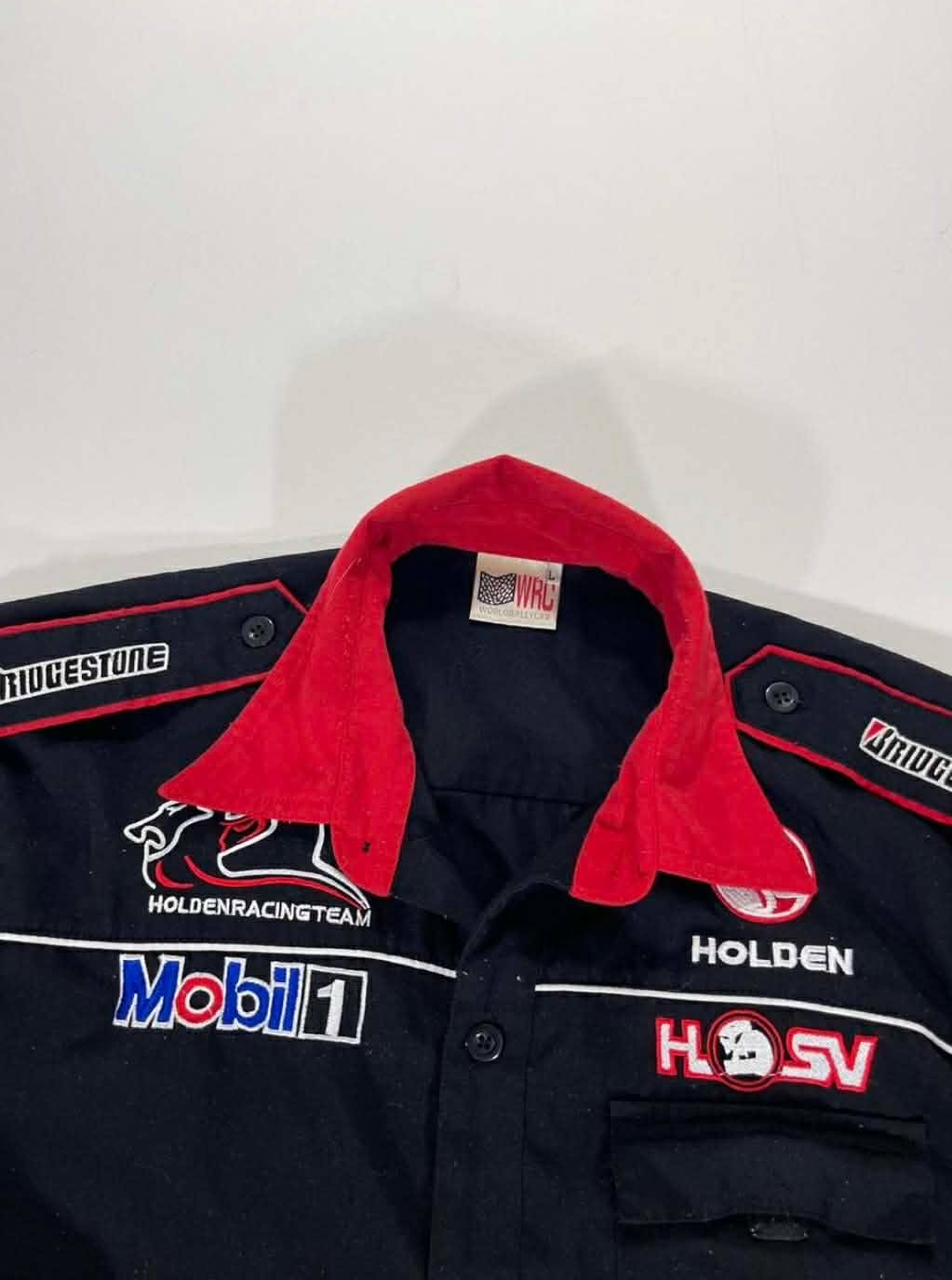 Y2K HOLDEN RACING TEAM BLACK&RED BUTTON UP SHIRT (L)
