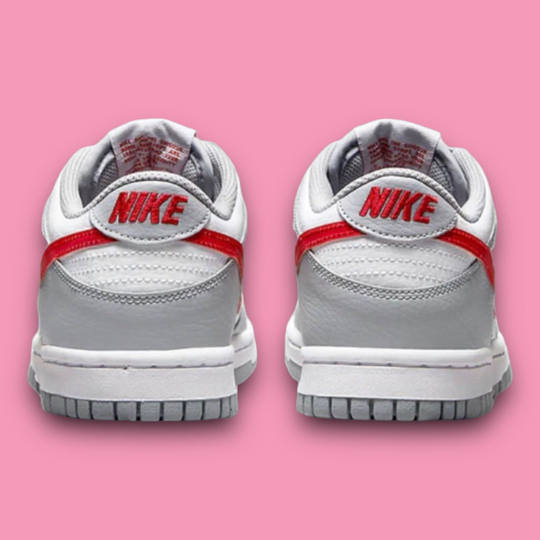 NIKE DUNK LOW GREY RED